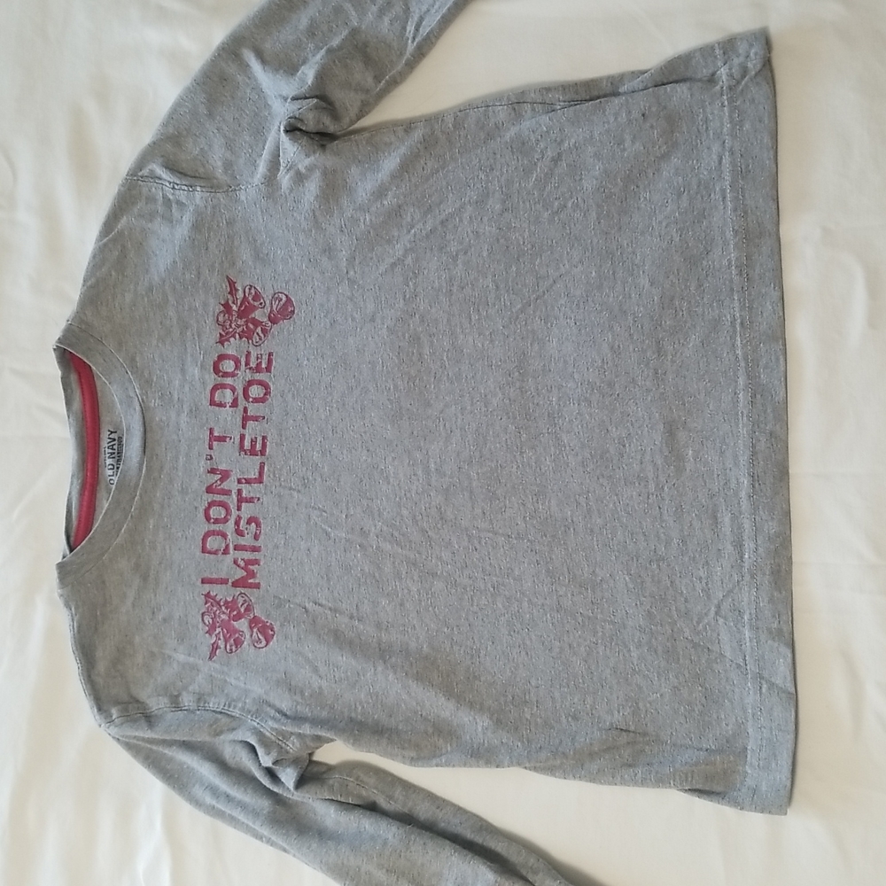 Old Navy Kids holiday shirt